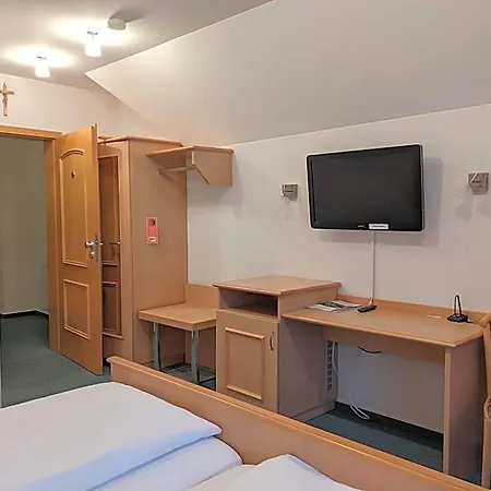 Saaletalstuben Szálloda Gräfendorf