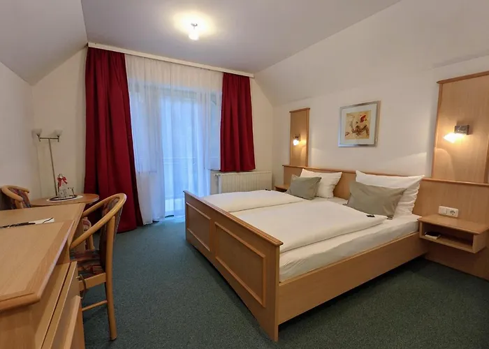 Hotel Saaletalstuben Gräfendorf